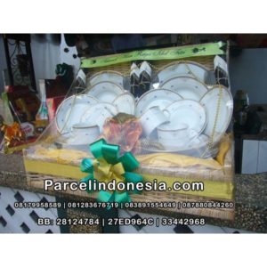 Jual parcel lebaran Dinner Set disudirman jakarta pusat 085959000629 Kode: PBD22